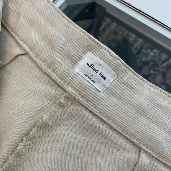 Aritzia Wilfred Free Women's Size 2 Beige Cotton Modern High Rise Cargo Pant - Picture 9 of 13